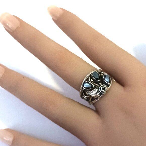 Hematite and Sterling Women's Ring sz 8 - Picture 6 of 7